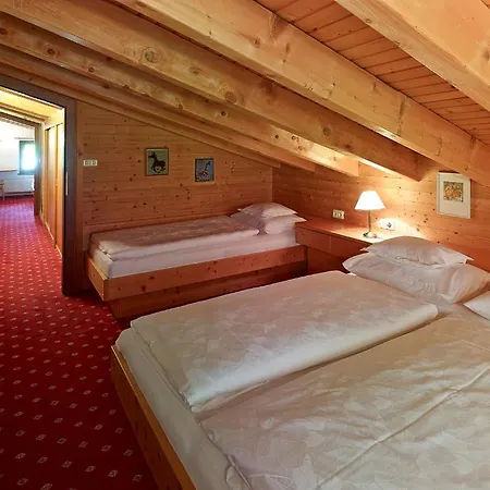 Appartementhaus Holiday Lech am Arlberg Exterior photo